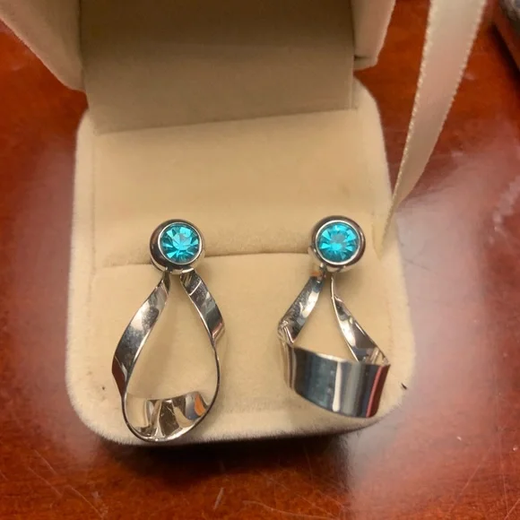Sterling Silver Earring Jackets and costume blue stud earrings. - Picture 2 of 7